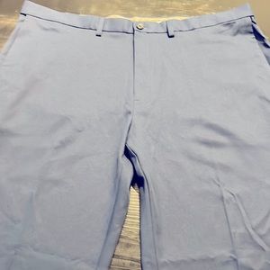 Haggar cool 18 Mens pants size 44x29. New without tags.